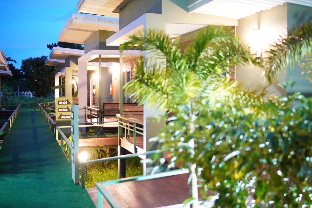 Green Two Resort Chanthaburi Buitenkant foto