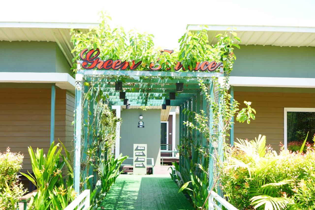Green Two Resort Chanthaburi Buitenkant foto